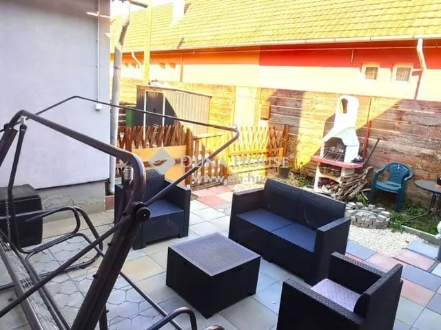 Eladó lakás Nagykőrös 94 nm