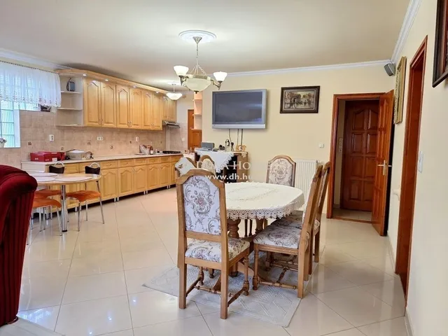 Eladó ház Kecskemét, Petőfiváros 106 nm