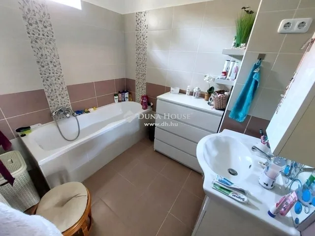 Eladó ház Kecskemét, Szeleifalu 102 nm