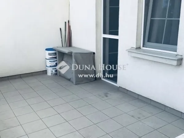 Eladó lakás Kecskemét 72 nm