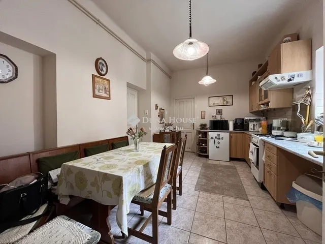 Eladó ház Kecskemét 130 nm