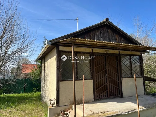 Eladó telek Kecskemét, Úrihegy 733 nm