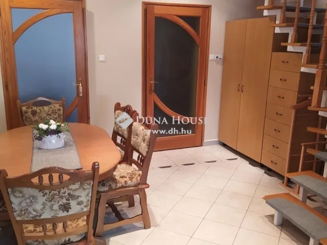 Eladó ház Szarvas 230 nm