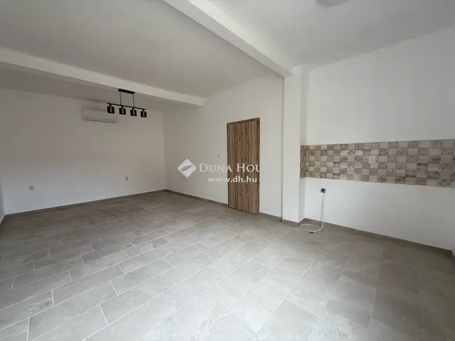 Eladó ház Harta 100 nm