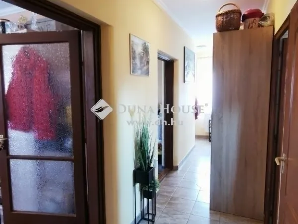 Eladó ház Kecskemét, Szeleifalu 73 nm