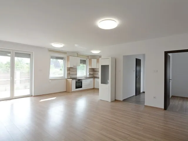 Eladó ház Kecskemét, Katonatelep 100 nm