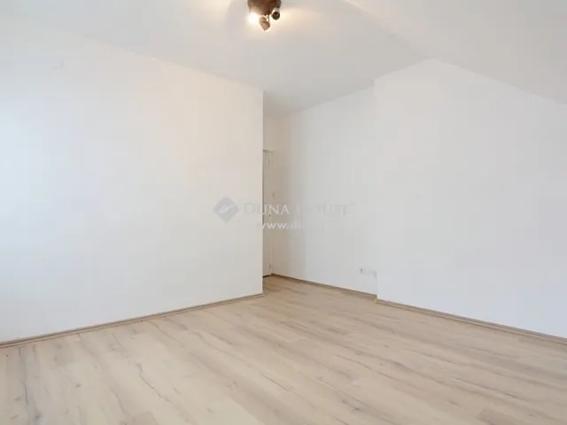 Eladó ház Kecskemét 220 nm