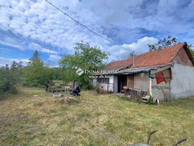 Eladó mezőgazdasági ingatlan Nyárlőrinc 80 nm