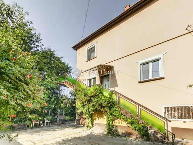 Eladó ház Kecskemét 210 nm