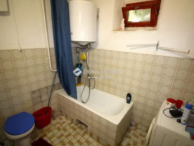 Eladó ház Öcsöd 96 nm