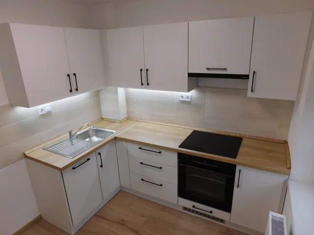 Eladó lakás Kecskemét, Petőfiváros 51 nm