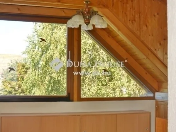 Eladó ház Kecskemét, Kadafalva 200 nm