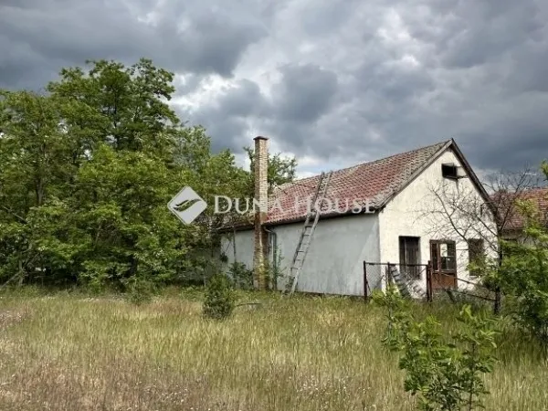 Eladó mezőgazdasági ingatlan Lajosmizse 70 nm
