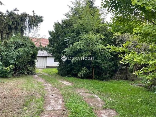 Eladó ház Izsák 150 nm