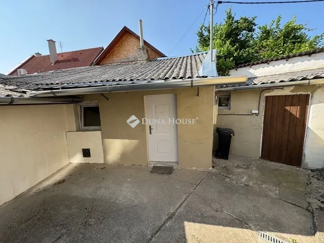 Eladó ház Kecskemét, Belváros 38 nm