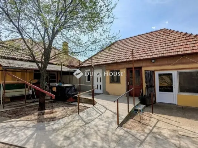 Eladó ház Kecskemét, Hetényegyháza 90 nm