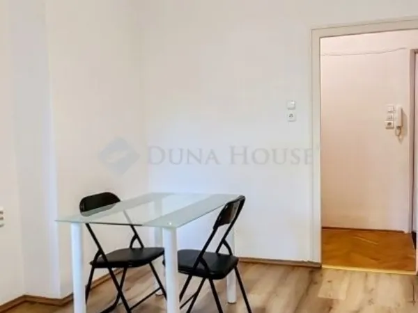 Eladó lakás Kecskemét, Belváros 81 nm