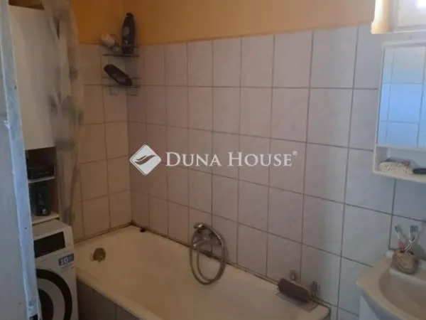 Eladó ház Lakitelek 90 nm