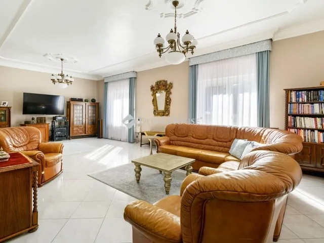 Eladó ház Salgótarján 350 nm