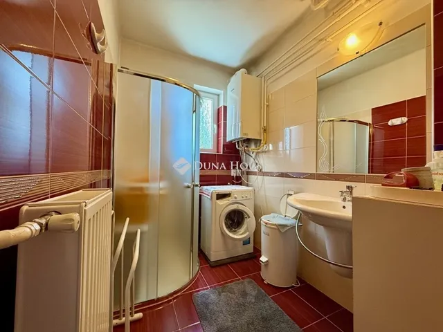 Eladó ház Kecskemét, Villanegyed 278 nm