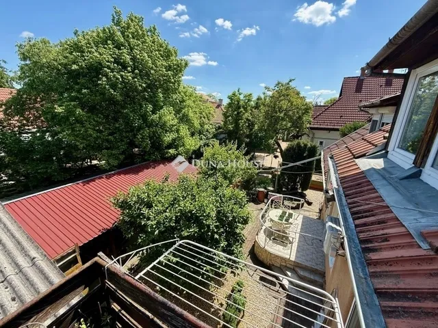 Eladó ház Kecskemét, Villanegyed 278 nm