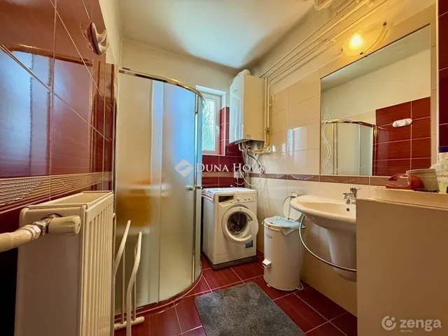 Eladó ház Kecskemét, Villanegyed 278 nm