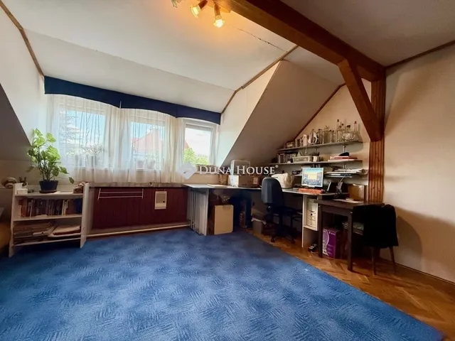 Eladó ház Kecskemét, Villanegyed 278 nm