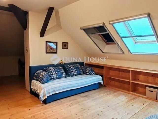 Eladó ház Kecskemét, Villanegyed 220 nm