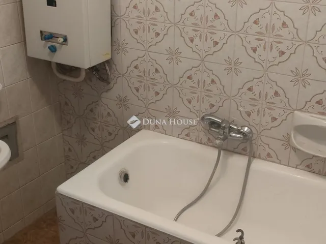 Eladó lakás Kecskemét 95 nm