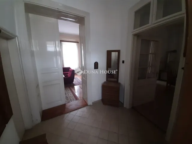 Eladó lakás Kecskemét 95 nm
