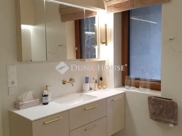 Eladó ház Kecskemét 500 nm