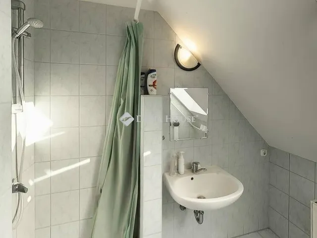 Eladó lakás Kecskemét 129 nm