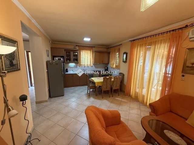 Eladó ház Kecskemét, Petőfiváros 95 nm