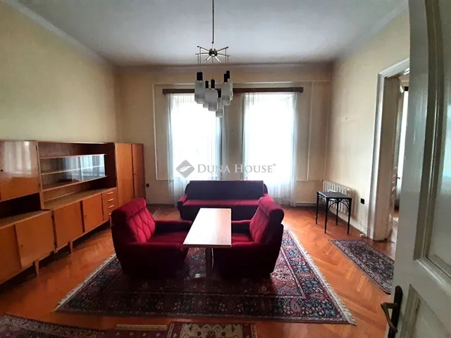 Eladó lakás Kecskemét 95 nm