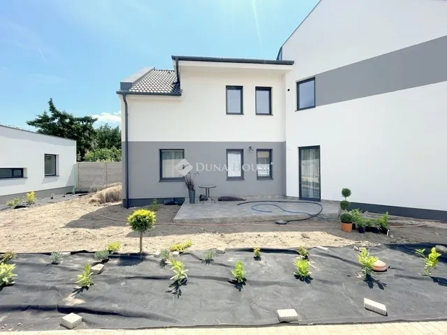 Eladó lakás Kecskemét 108 nm