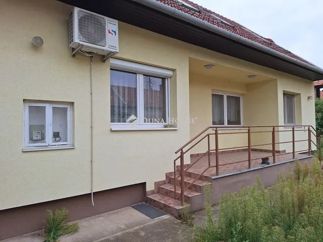 Eladó ház Kecskemét 140 nm