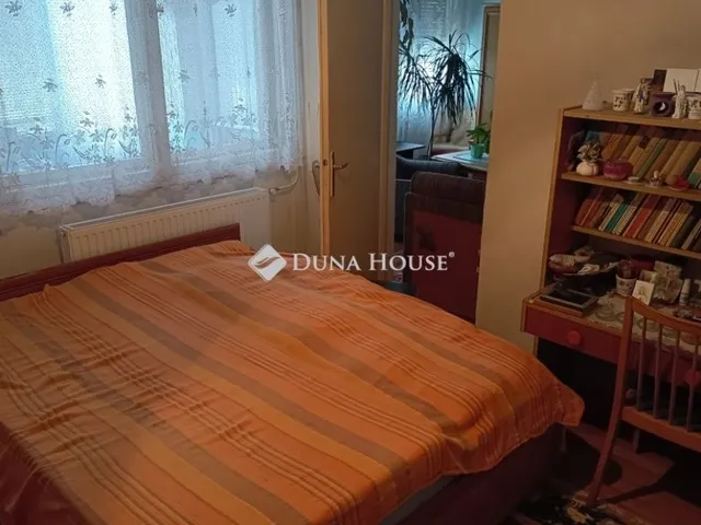 Eladó lakás Kecskemét, Műkertváros 61 nm