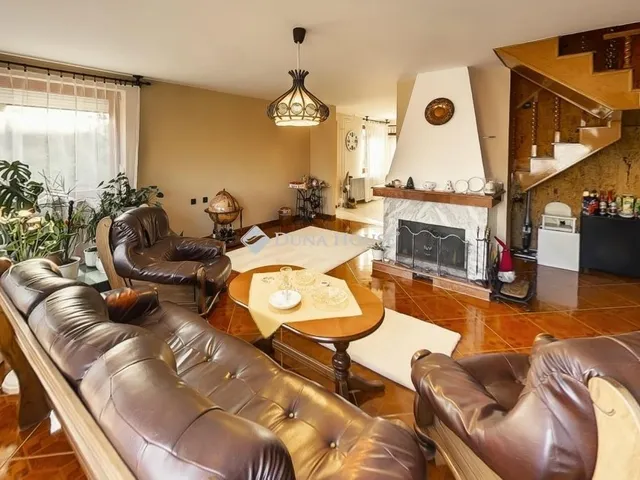 Eladó ház Kecskemét, Petőfiváros 126 nm