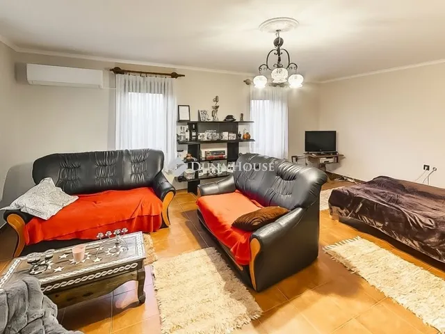 Eladó ház Kunadacs 150 nm