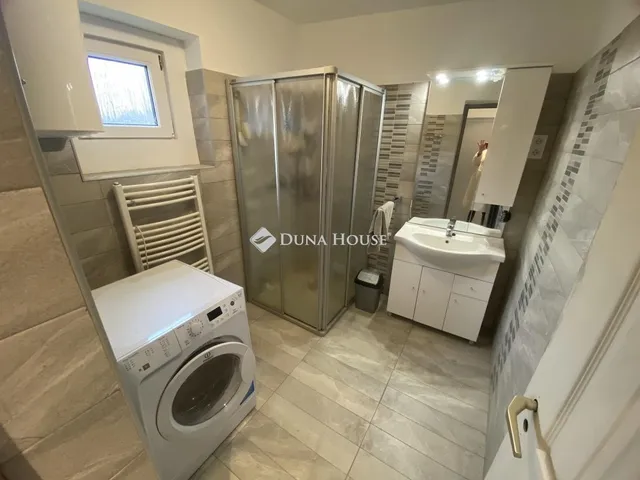 Eladó ház Ladánybene 80 nm