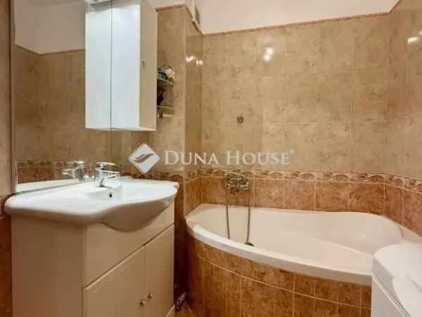 Eladó lakás Kecskemét 73 nm