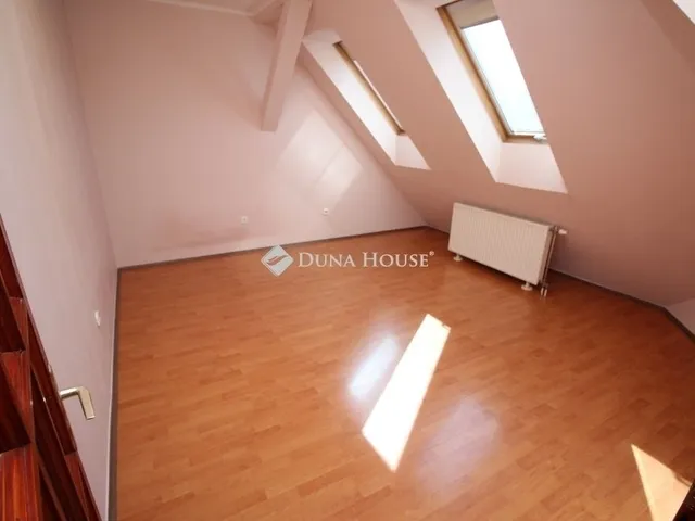 Eladó lakás Kecskemét, Belváros 98 nm