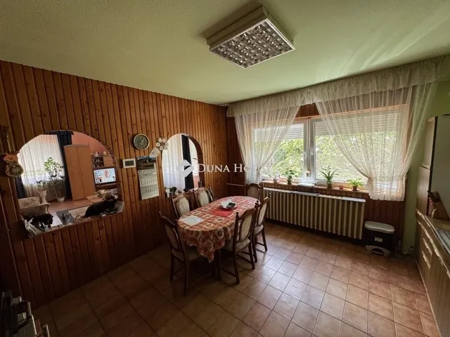 Eladó ház Kecskemét, Rendőrfalu 121 nm