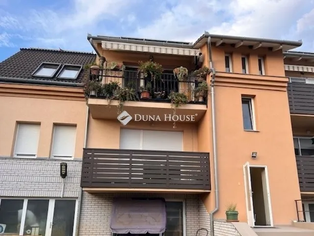 Eladó lakás Kecskemét 140 nm