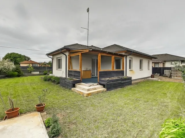 Eladó ház Kecskemét, Katonatelep 115 nm