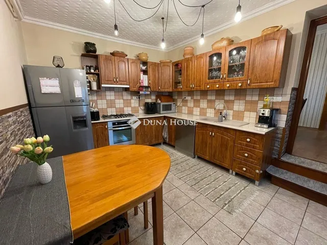 Eladó ház Bócsa 100 nm