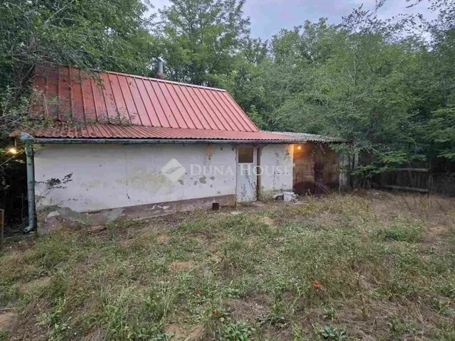 Eladó mezőgazdasági ingatlan Kerekegyháza 46 nm