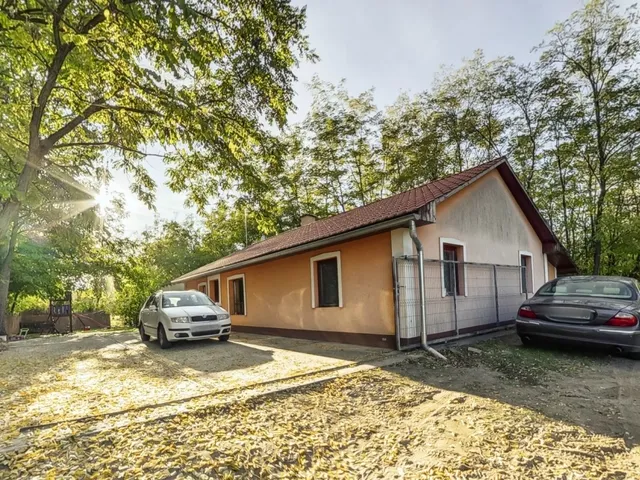 Eladó mezőgazdasági ingatlan Kerekegyháza 87 nm