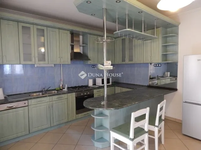 Eladó ház Kecskemét, Belváros 170 nm