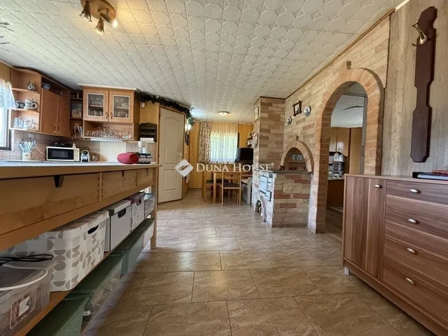 Eladó mezőgazdasági ingatlan Kecskemét, Hetényegyháza 70 nm